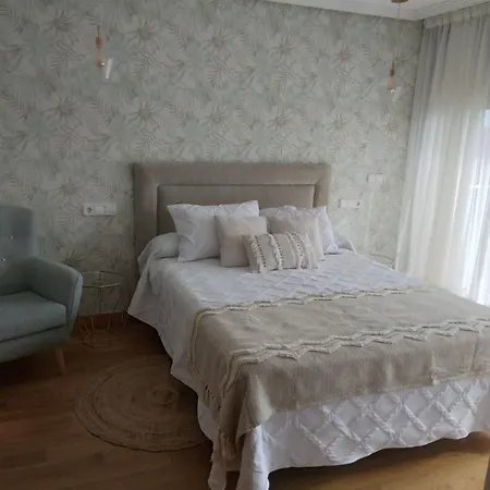 Con Vista A Islas Cies * 산신소